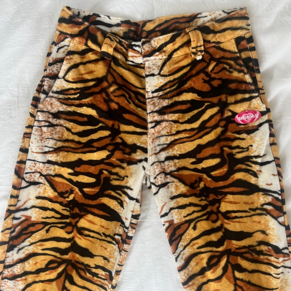 Omighty cheetah print fuzzy pants